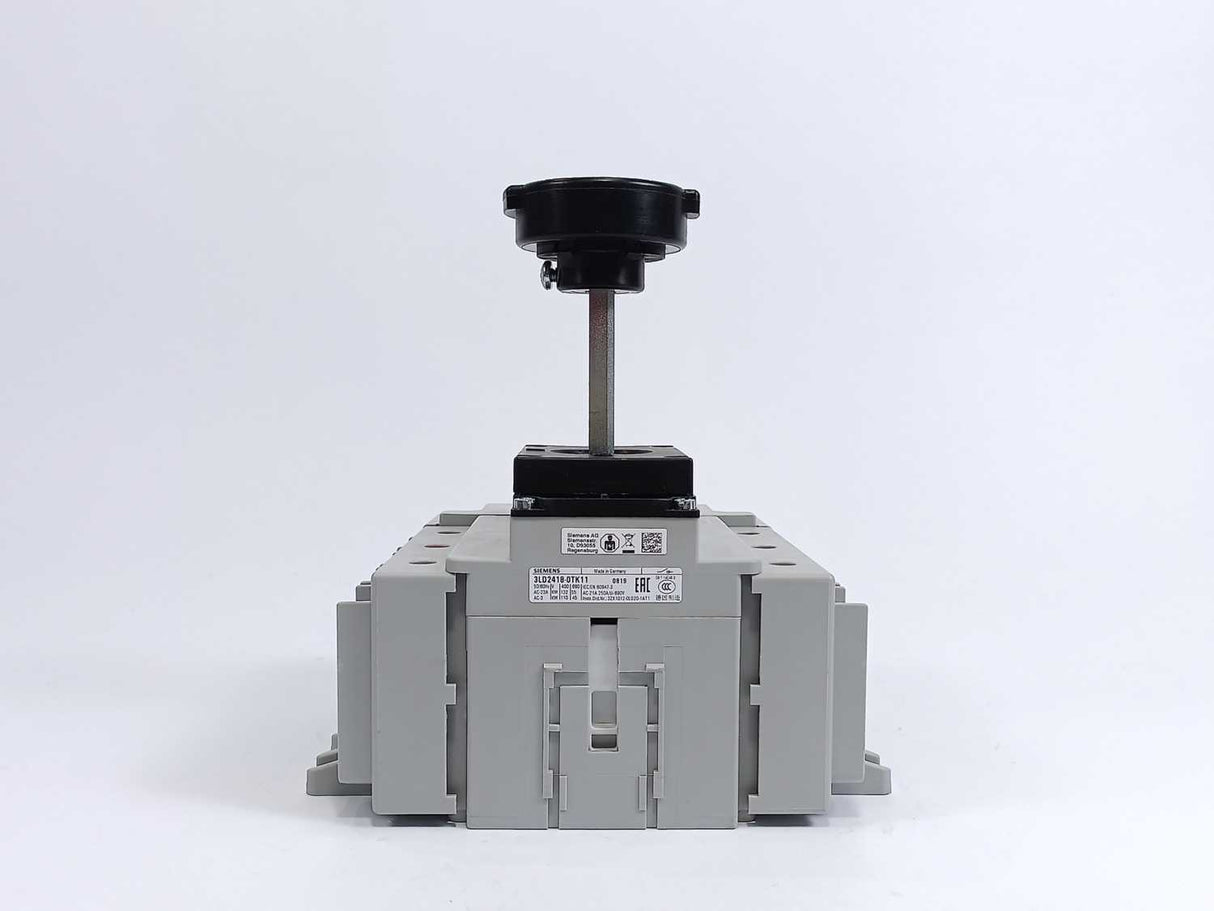 Siemens 3LD2418-0TK11 Load Break Switch – 63 A, 3-Pole, Door-Mounted