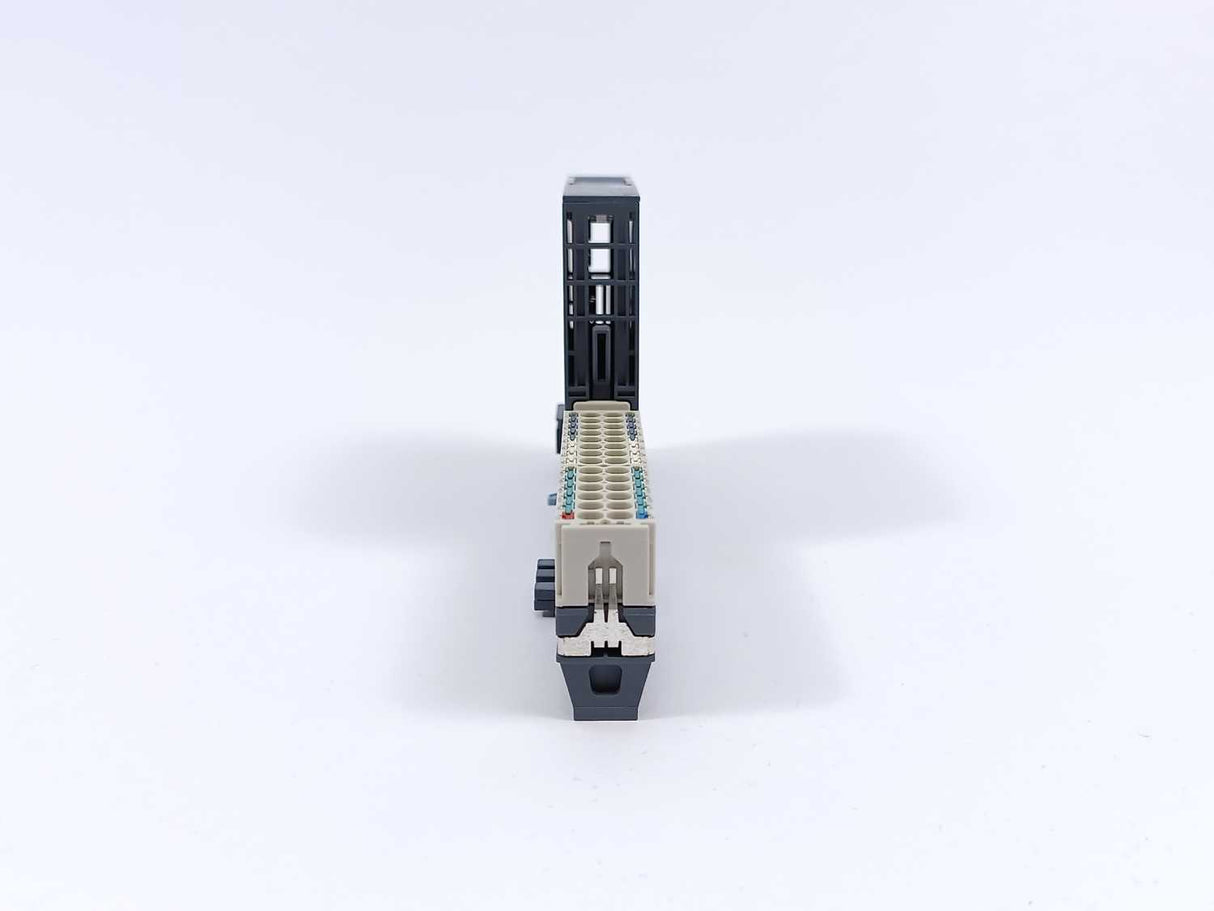 Siemens 6ES7 134-6JD00-0CA1 Analog Input Module w/ 6ES7 193-6BP20-0DA0