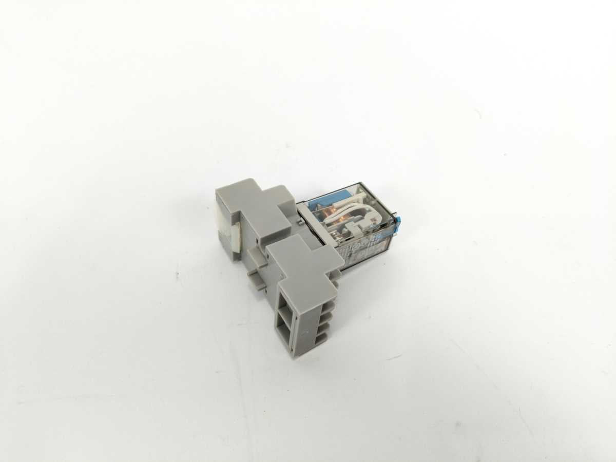 AB 700-HC24Z24-3-4 Ser.D, 24VDC/7A W:700-HN128 Ser.B