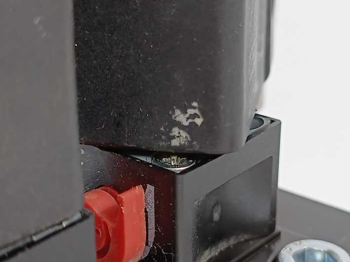 Rexroth Mecman 5812521120 Double Solenoid Valve