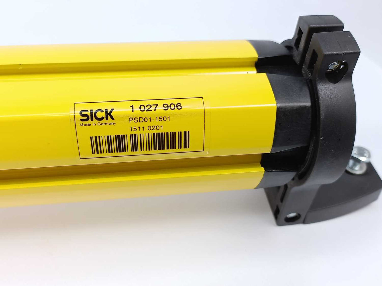 SICK 1200120 M40Z-025000RR0 with 1027906 PSD01-1501 BEAM
