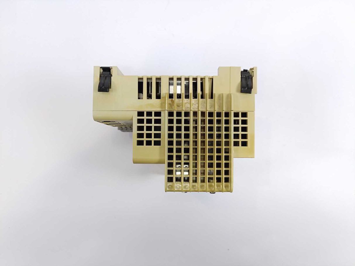 LENZE E32GAC10000C4G8XXX-02S13440000 Controller 3231C