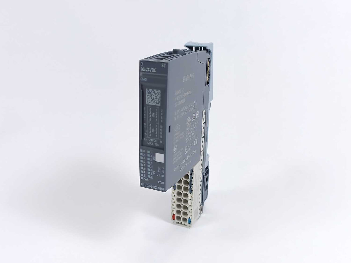Siemens 6ES7131-6BH00-0BA0 +6ES7193-6BP00-0DA0 SIMATIC ET 200SP Module