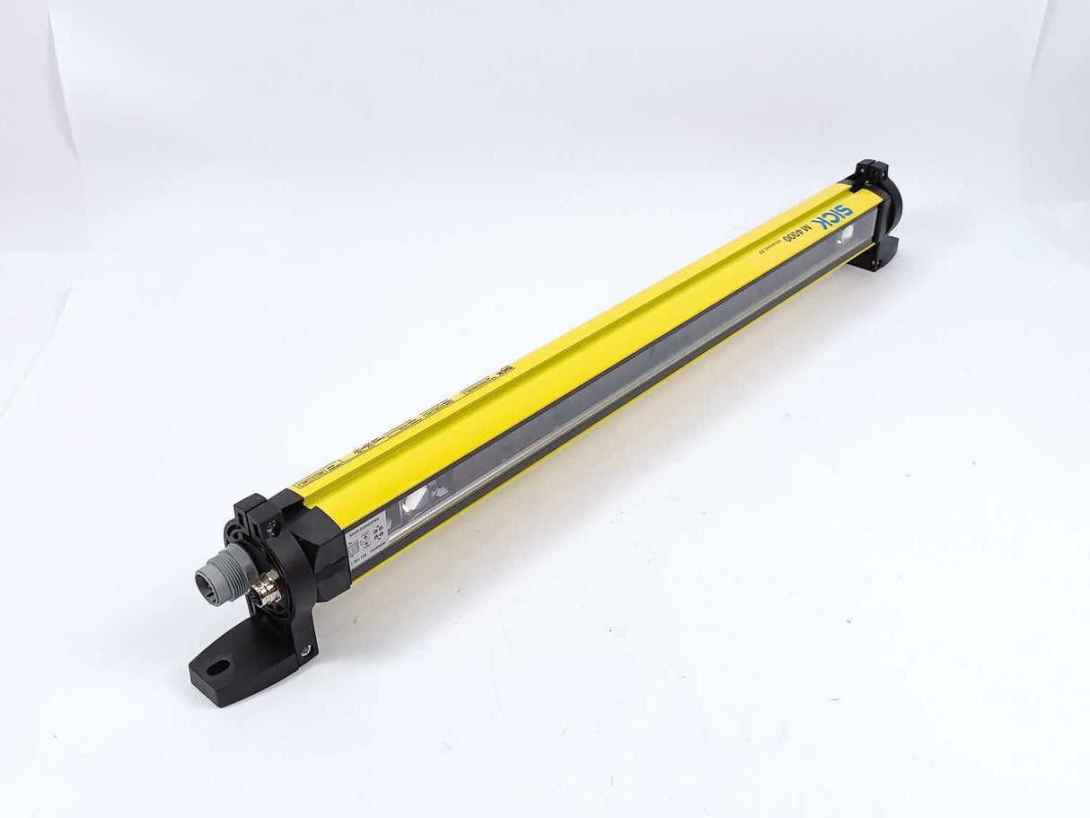 SICK 1200125 w/ 1027907 M40Z-025023TB0 & PSD01-2501 M4000 Safety Light Curtain