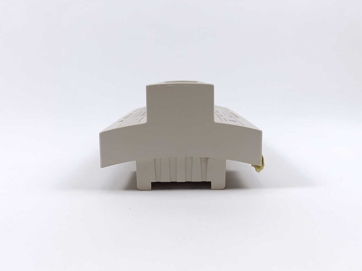 TAC 0-073-0011-2 302/N/P Xenta 302 Programmable Controller