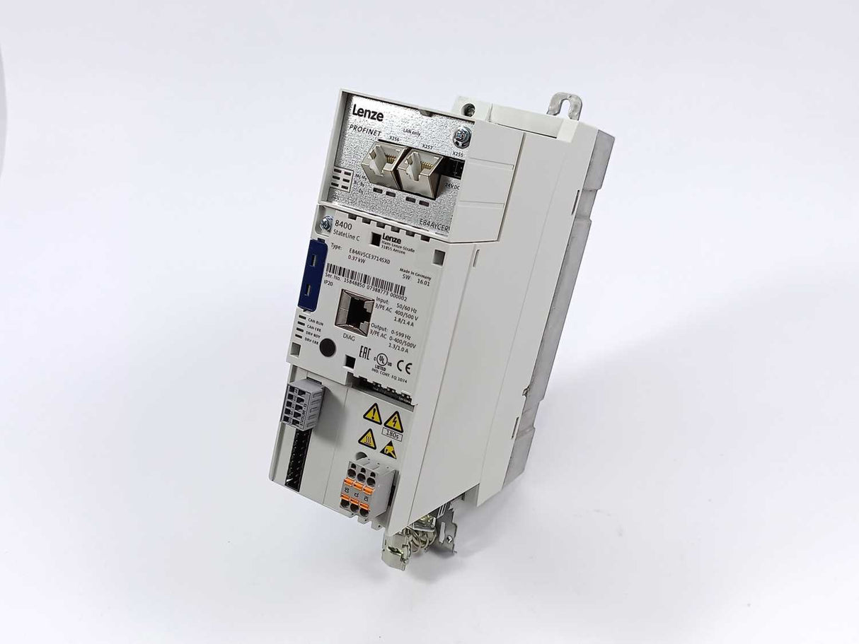 LENZE E84AVSCE3714SX0-ERXXX 15848850 8400 StateLine C 0,37kW Drive. Defective