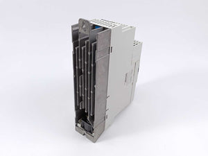 LENZE E84AVSCE3024SXS-ERXXX 15847912 8400 StateLine C 3,0kW Inverter Drive