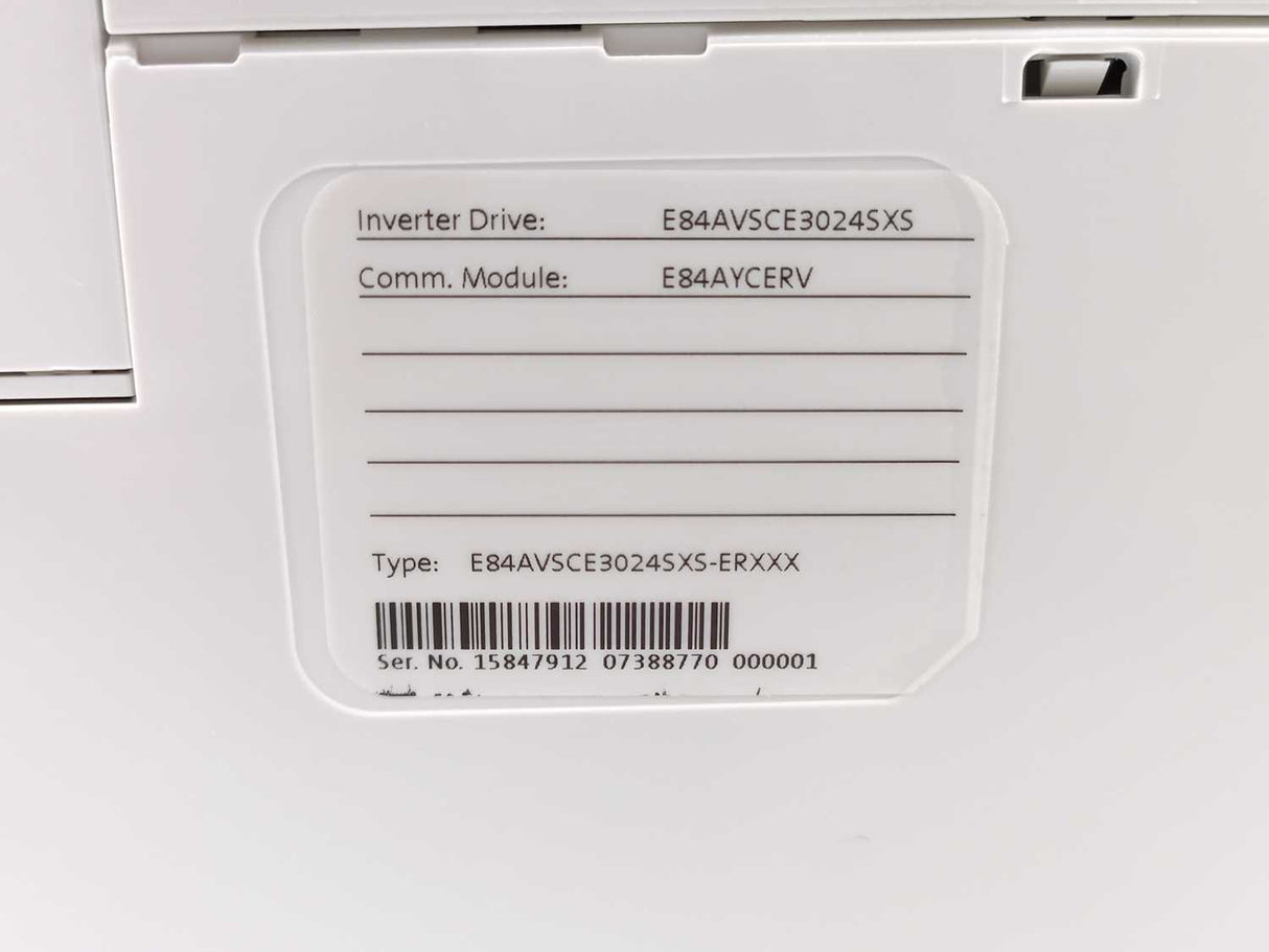 LENZE E84AVSCE3024SXS-ERXXX 15847912 8400 StateLine C 3,0kW Inverter Drive