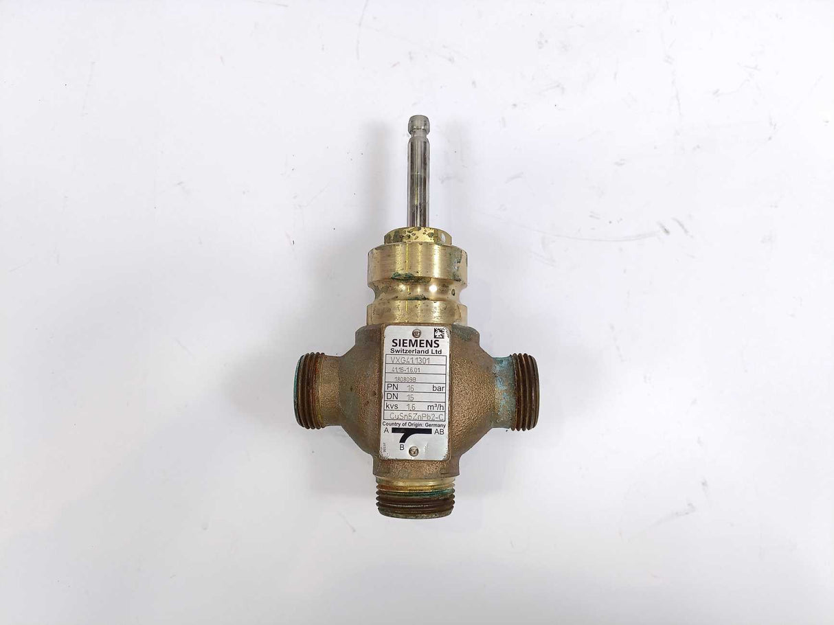 Siemens VXG41.1301 3-port seat valve, PN16, DN15, kvs 1.6