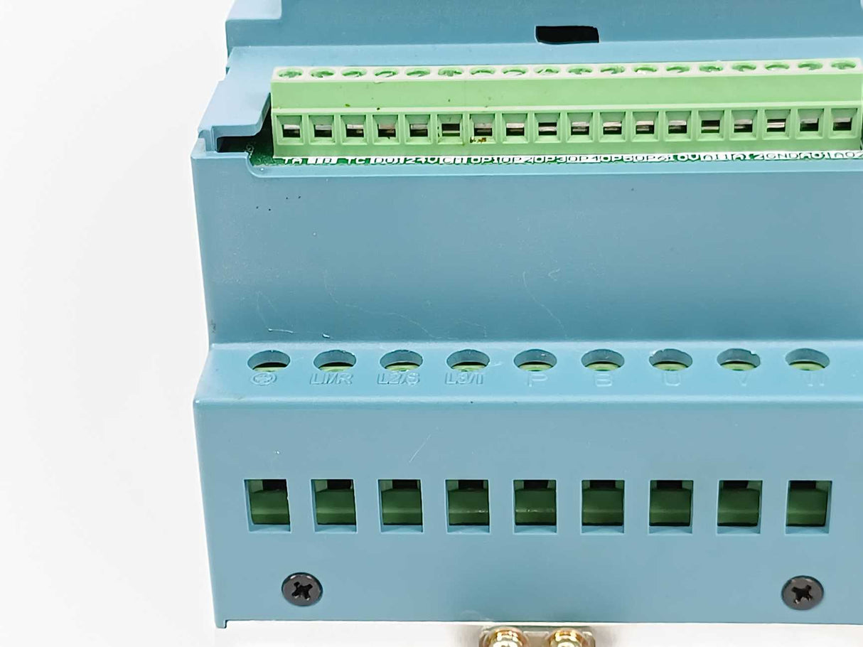 EURA DRIVES E2000-0022T3 Frequency Inverter, 2.2kW