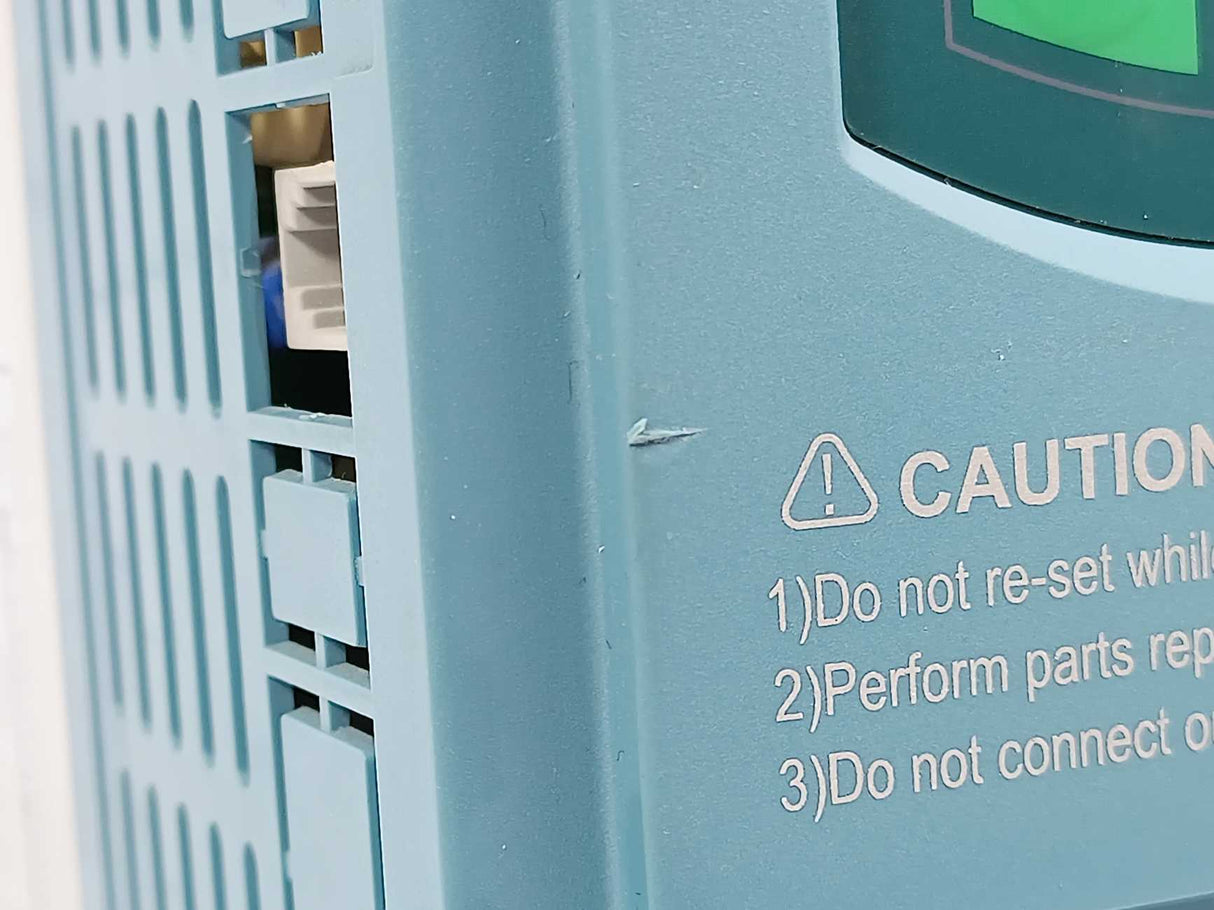 EURA DRIVES E2000-0022T3 Frequency Inverter, 2.2kW