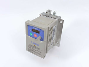 HITACHI SJ100-002NFE Frequency Converter, HP/kW: 1/4 /0.2