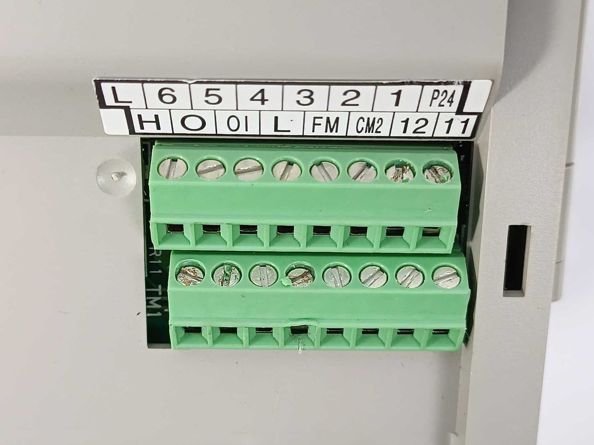 HITACHI SJ100-002NFE Frequency Converter, HP/kW: 1/4 /0.2