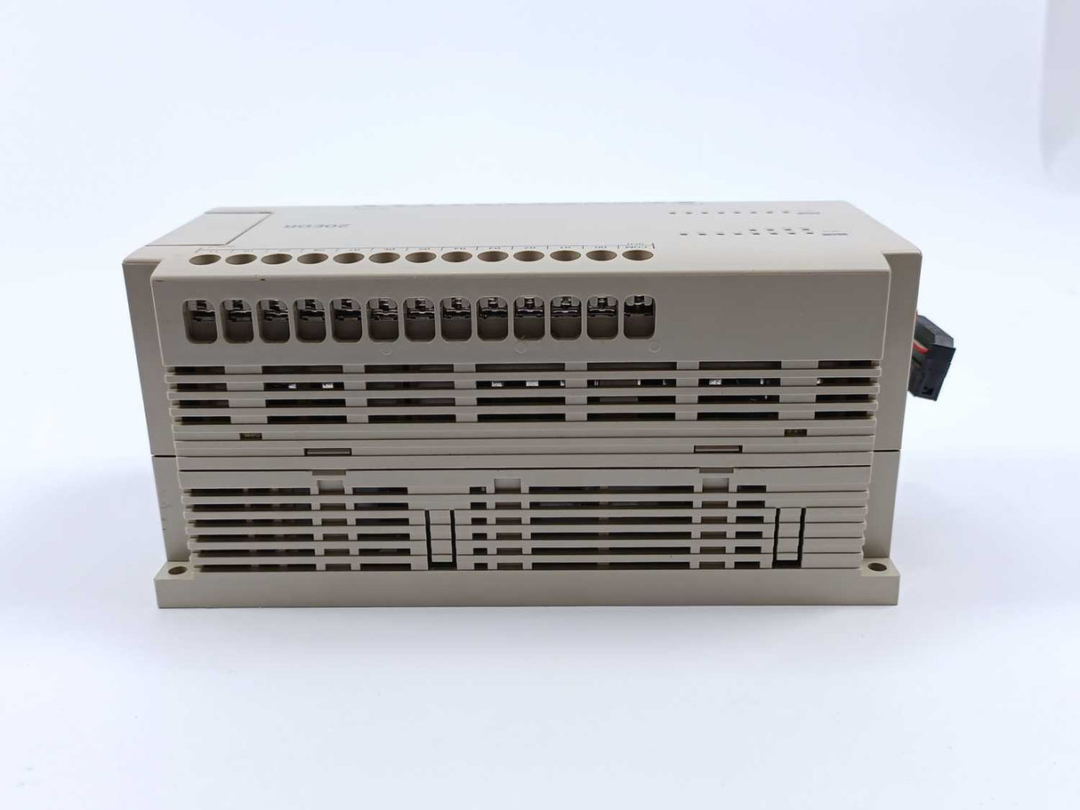 OMRON CPM1-20EDR I/0 Unit, 24VDC 5mA