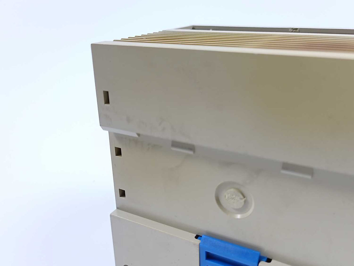 Idec FC4A-C24R2 MicroSmart 100-240VAC 50/60Hz 40VA