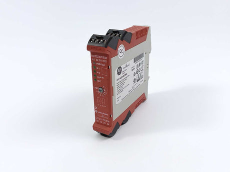 AB 440R-D22R2 Ser. A Guardmaster Dual Input Safety Relay 24VDC