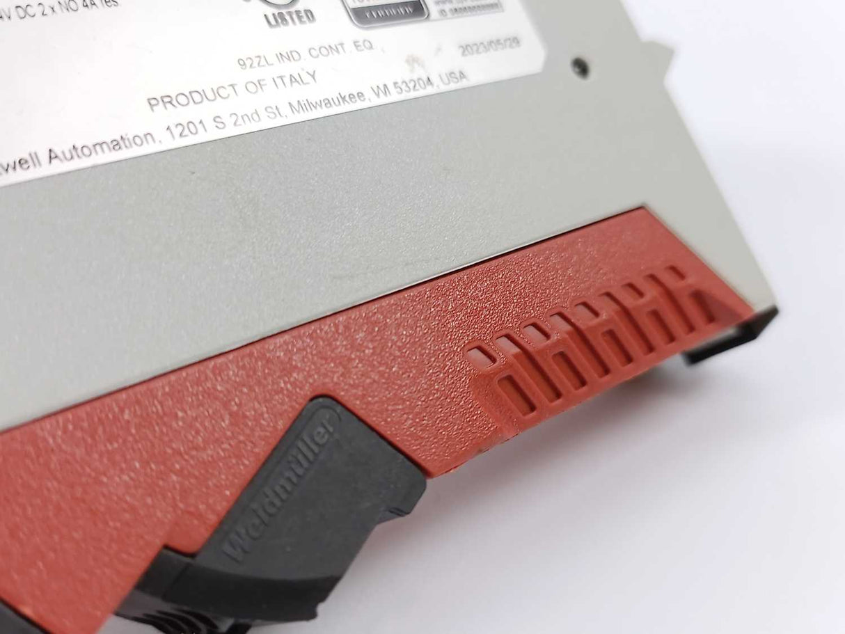 AB 440R-D22R2 Ser. A Guardmaster Dual Input Safety Relay 24VDC