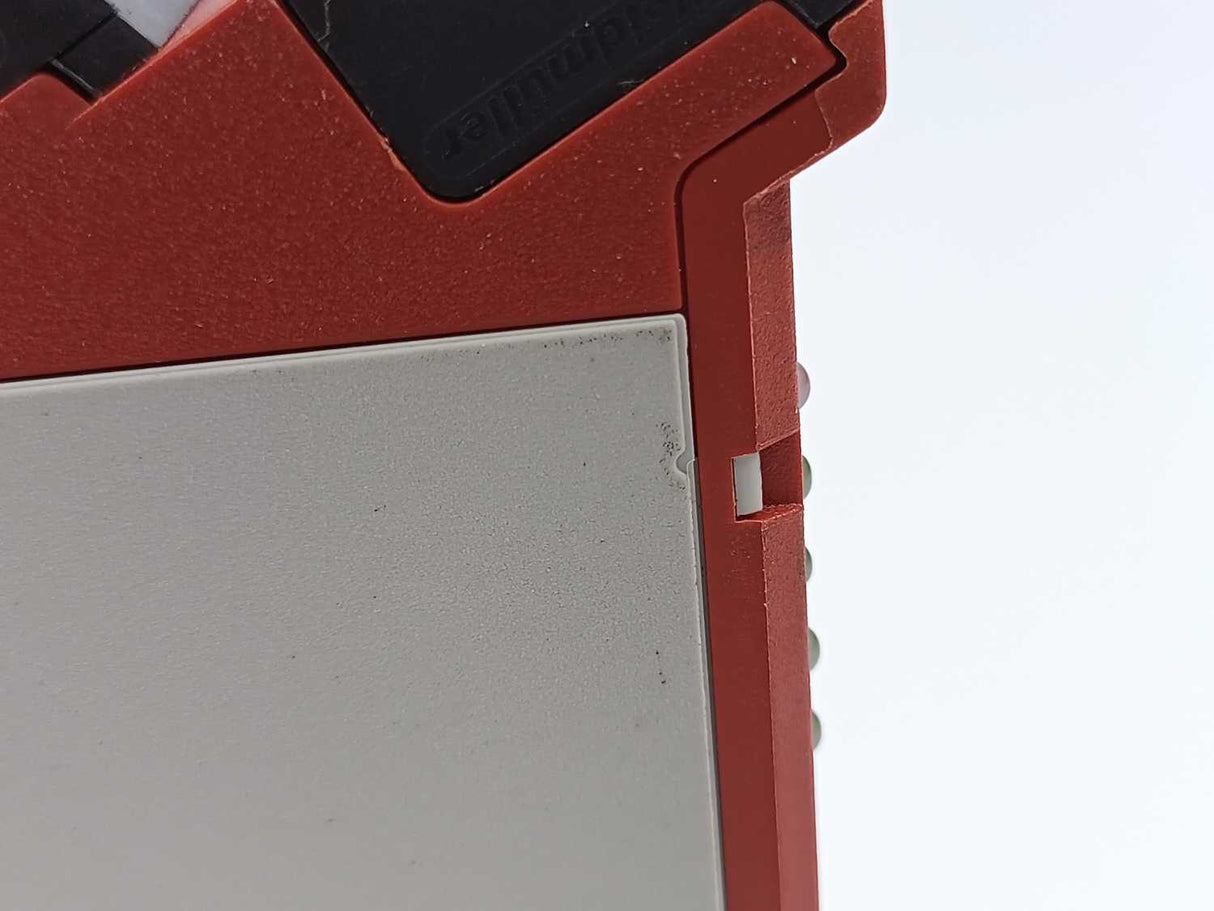 AB 440R-D22R2 Ser. A Guardmaster Dual Input Safety Relay 24VDC