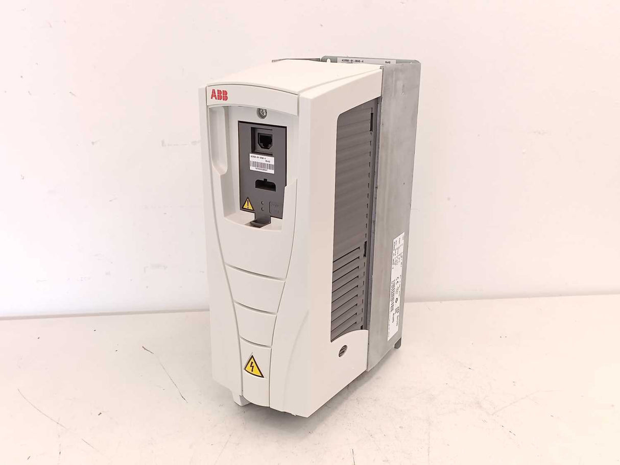 ABB 3AUA0000002419 ACS550-01-08A8-4 General-Purpose Drive