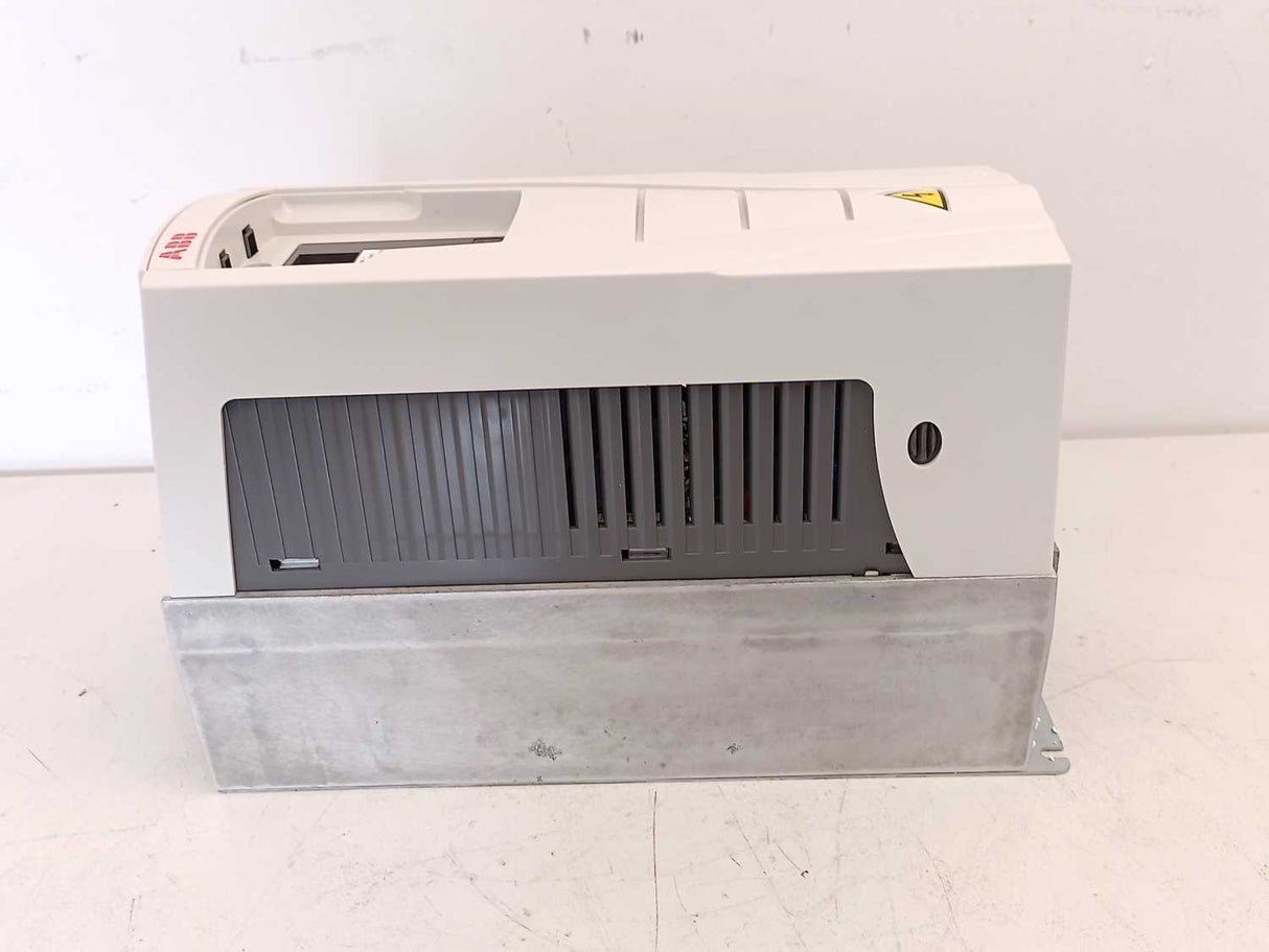 ABB 3AUA0000002419 ACS550-01-08A8-4 General-Purpose Drive