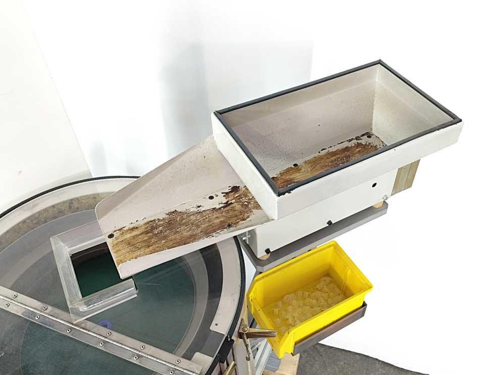 Rhein-Nadel Automation SRC-N400-2R Vibratory Bowl Feeder System
