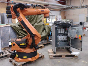 KUKA KR180 (2000) floor 800520, Heavy Duty Robot w/ KR C2 Controller,