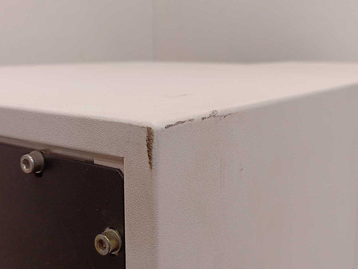 Wallac 1450-021 1450 MicroBeta TriLux Liquid Scintillation Counter