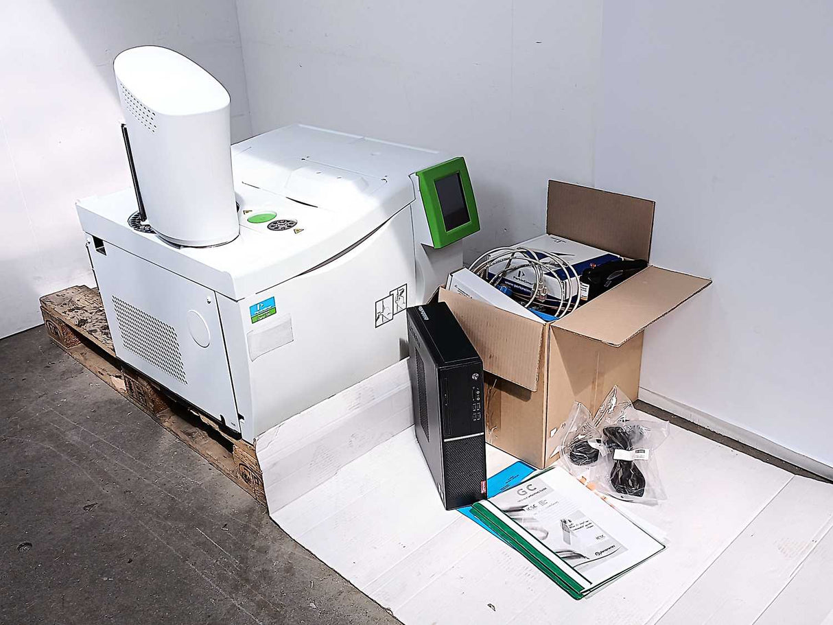 Perkin-Elmer N6519591 Clarus 590 Gas Chromatograph