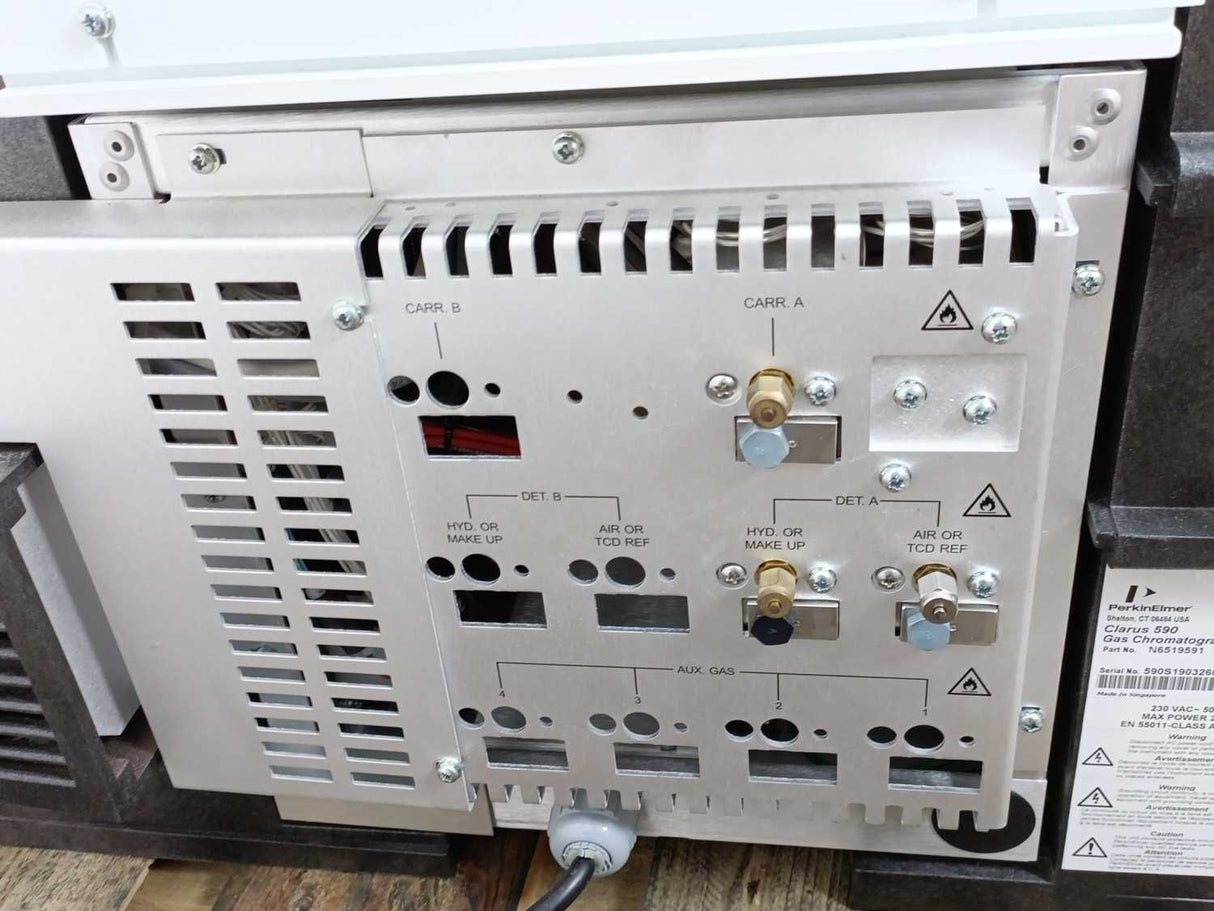 Perkin-Elmer N6519591 Clarus 590 Gas Chromatograph