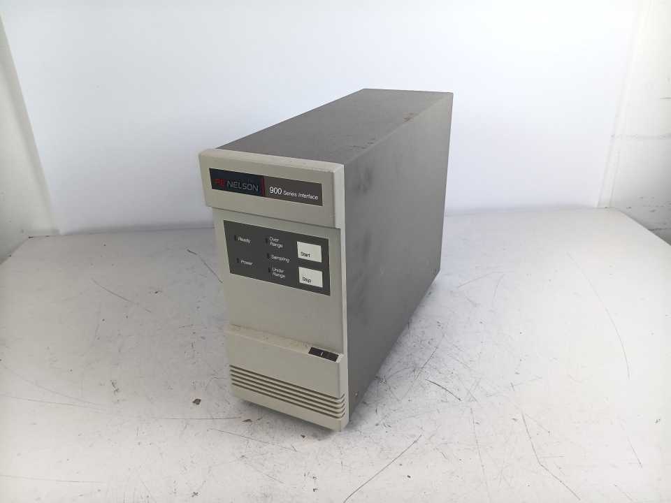 Perkin Elmer Autosystem XL GC w/ LDC 3100, PE Nelson 950A, 970 & Accessories Kit