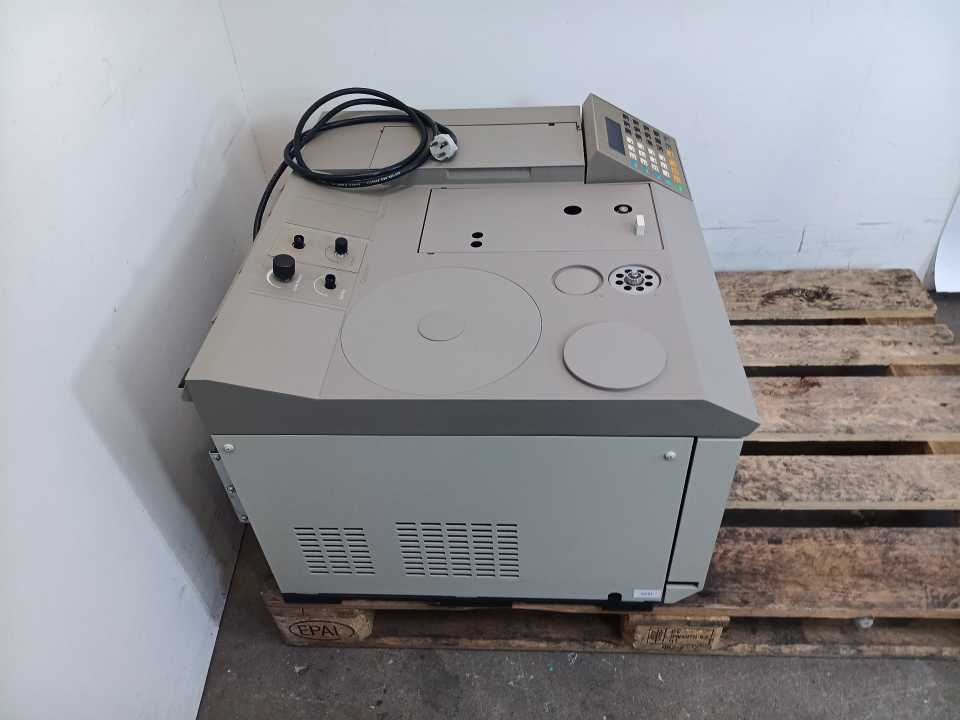 Perkin Elmer Autosystem XL GC w/ LDC 3100, PE Nelson 950A, 970 & Accessories Kit