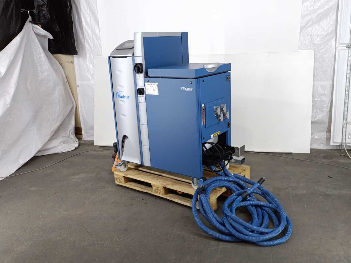 Nordson 8213545 VersaBlue 100 Adhesive Melter