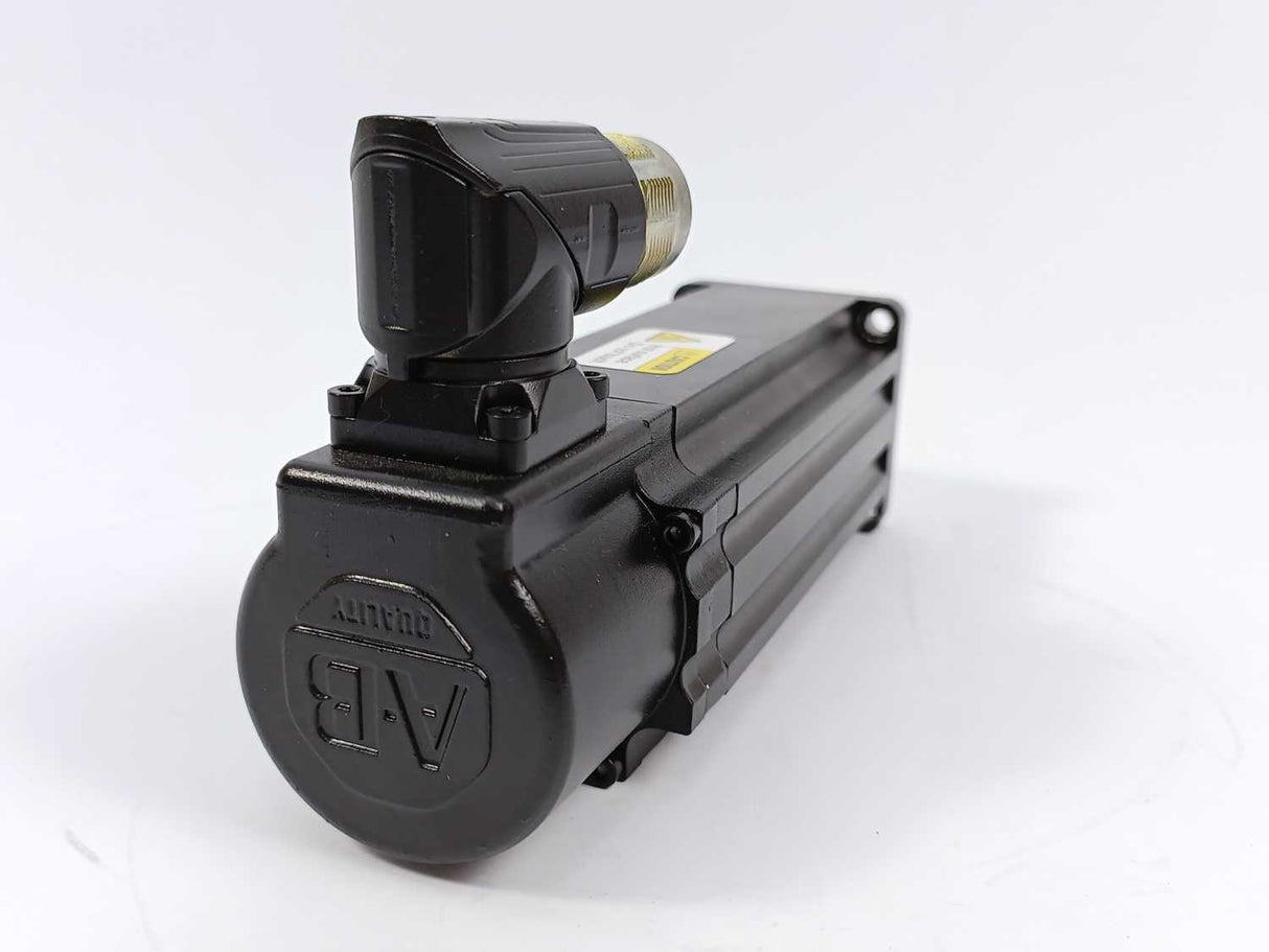 AB VPL-B0633M-CK12AA Kinetix VP Low Inertia/Inverter Duty AC Servo Motor