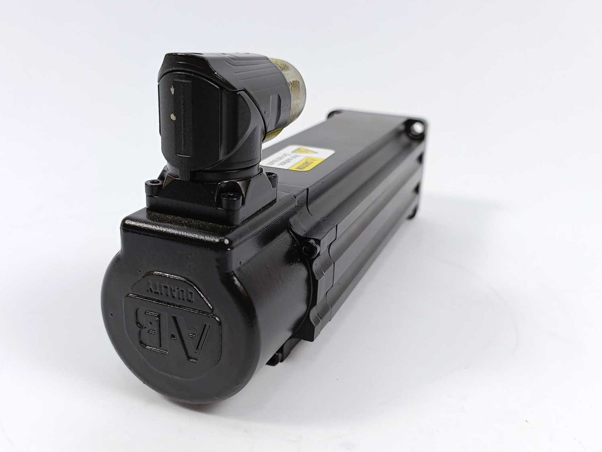 AB VPL-B0633M-CK14AA Kinetix VP Low Inertia/Inverter Duty AC Servo Motor