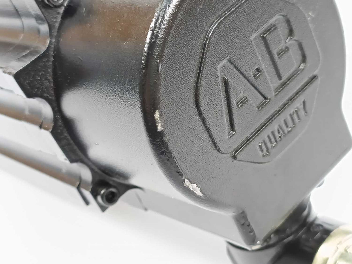 AB VPL-B0753F-CJ12AA Ser. A KINETIX VP Low Inertia Servo Motor