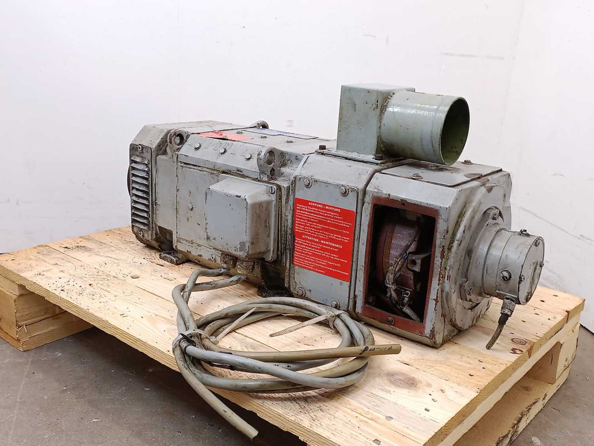 Baumüller GNAG 112 MV 873746 10.5/8.5kW Seperately Excited DC Servo Motor