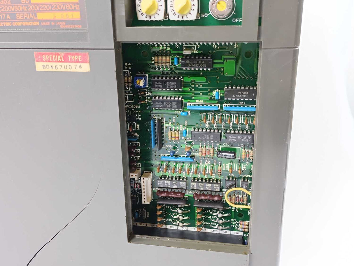 Mitsubishi TD840A548G52 FREQROL-K400 FR-F420-3.7K Inverter 200V