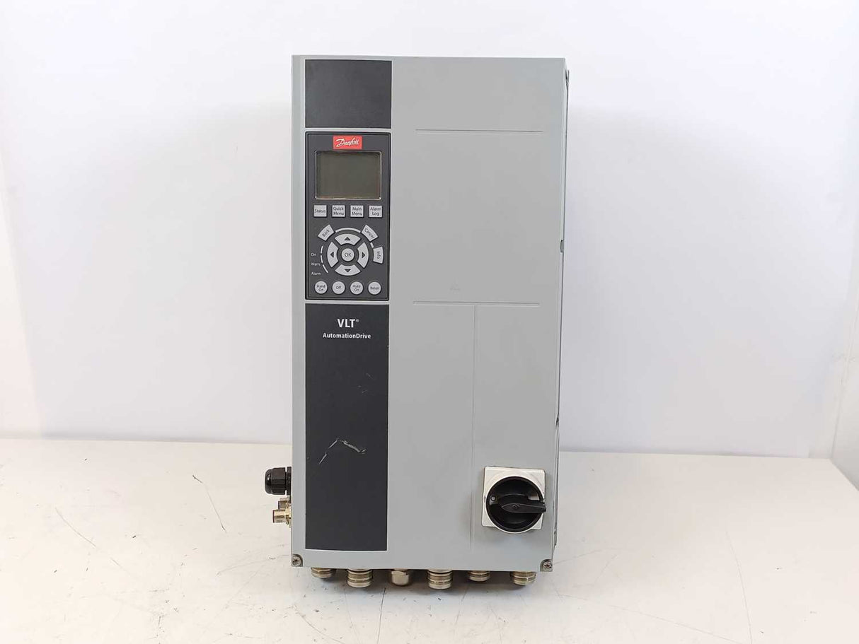 Danfoss FC-302P5K5T5E55H1BGX1OXS021XA0BXCXXXXD0 VLT 5,5kW 134G7619