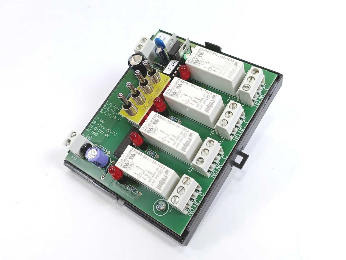 Unknow 490-201989 ES751E 4 Channel Relay Board