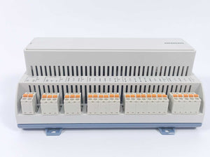 Siemens POL422.50/STD S55394-C225-A100 HVAC Controller