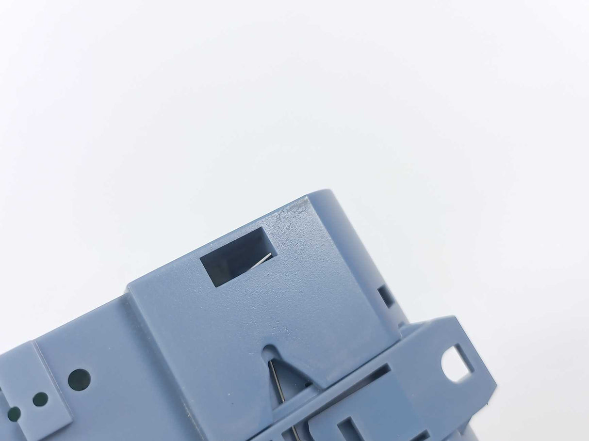 Siemens POL422.50/STD S55394-C225-A100 HVAC Controller