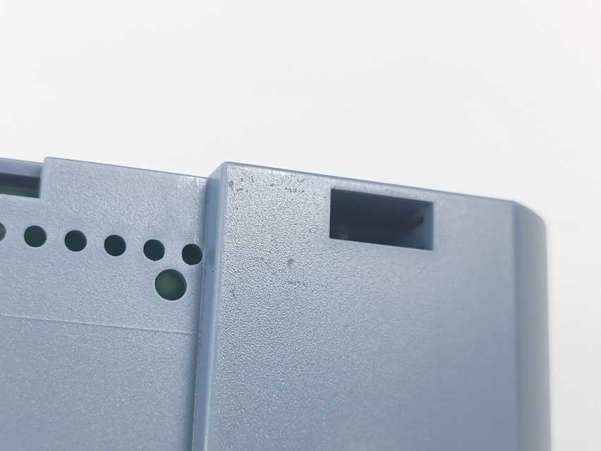 Siemens POL422.50/STD S55394-C225-A100 HVAC Controller