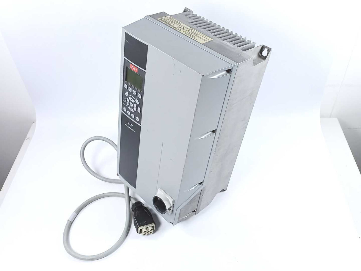 Danfoss FC-302P5K5T5E55H1BGX1OXS021XA0BXCXXXXD0 VLT 5,5kW 134G7619