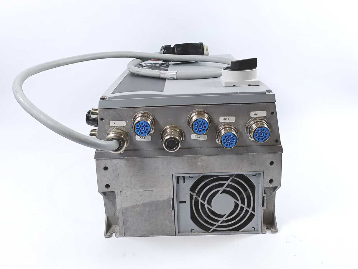 Danfoss FC-302P5K5T5E55H1BGX1OXS021XA0BXCXXXXD0 VLT 5,5kW 134G7619