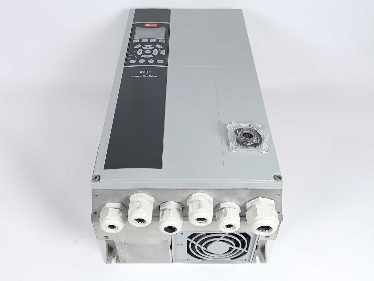 Danfoss 134G7619 VLT FC-302P5K5T5E55H1BGX