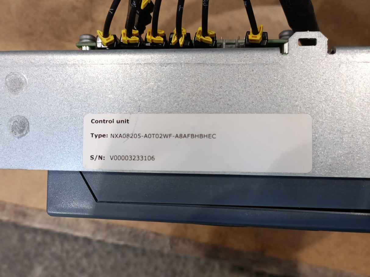 Vacon / Danfoss NXA08205-A0T02WF-A8AFBHBHEC 70CPA-S63DL-0058 Drive, 380–500 Vac