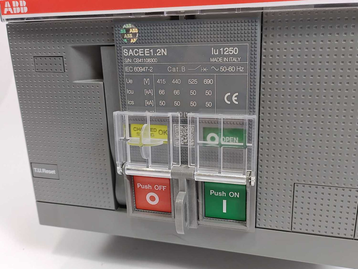 ABB 1SDA070842R1 SACEE1.2N 1250 Ekip Dip LSI 3p F F Circuit Breaker