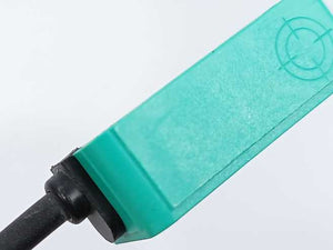 Pepperl+Fuchs Y83903 NBB2-V3-E2 Inductive sensor 10-30VDC