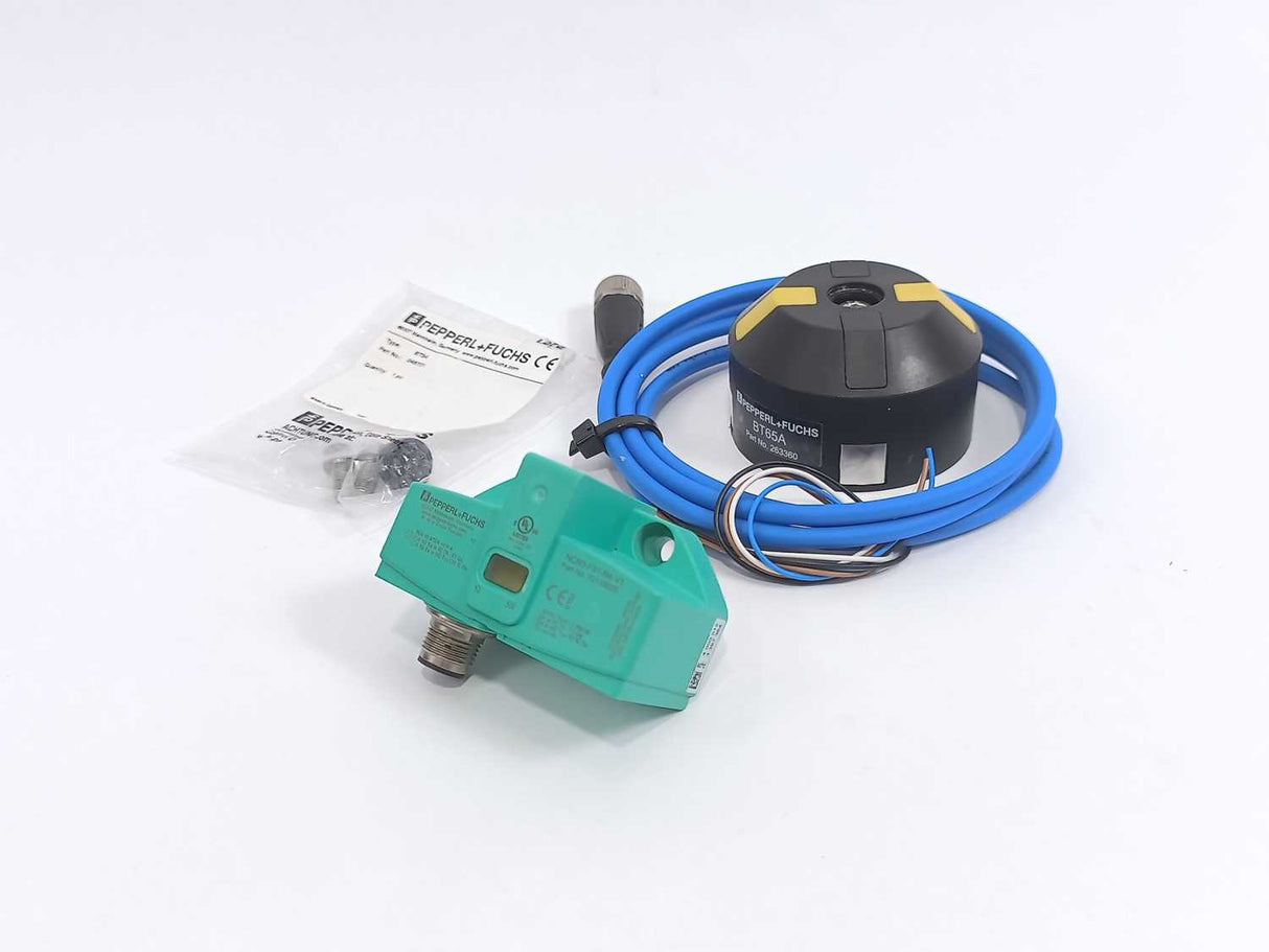 Pepperl+Fuchs 70133028 NCN3-F31-N4-V1 Inductive Sensor w/ 263360, 046701, 122683