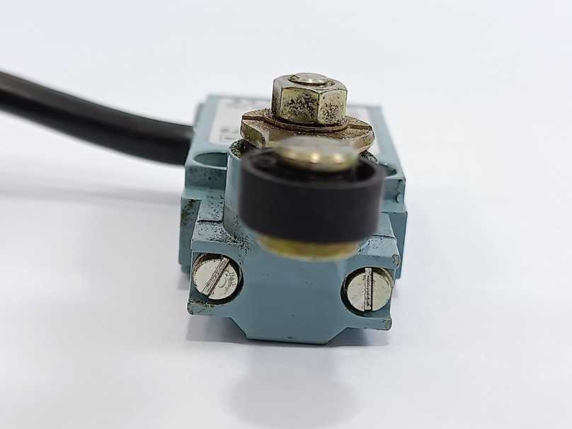 TELEMECANIQUE XCM A1618872 Limit Switch